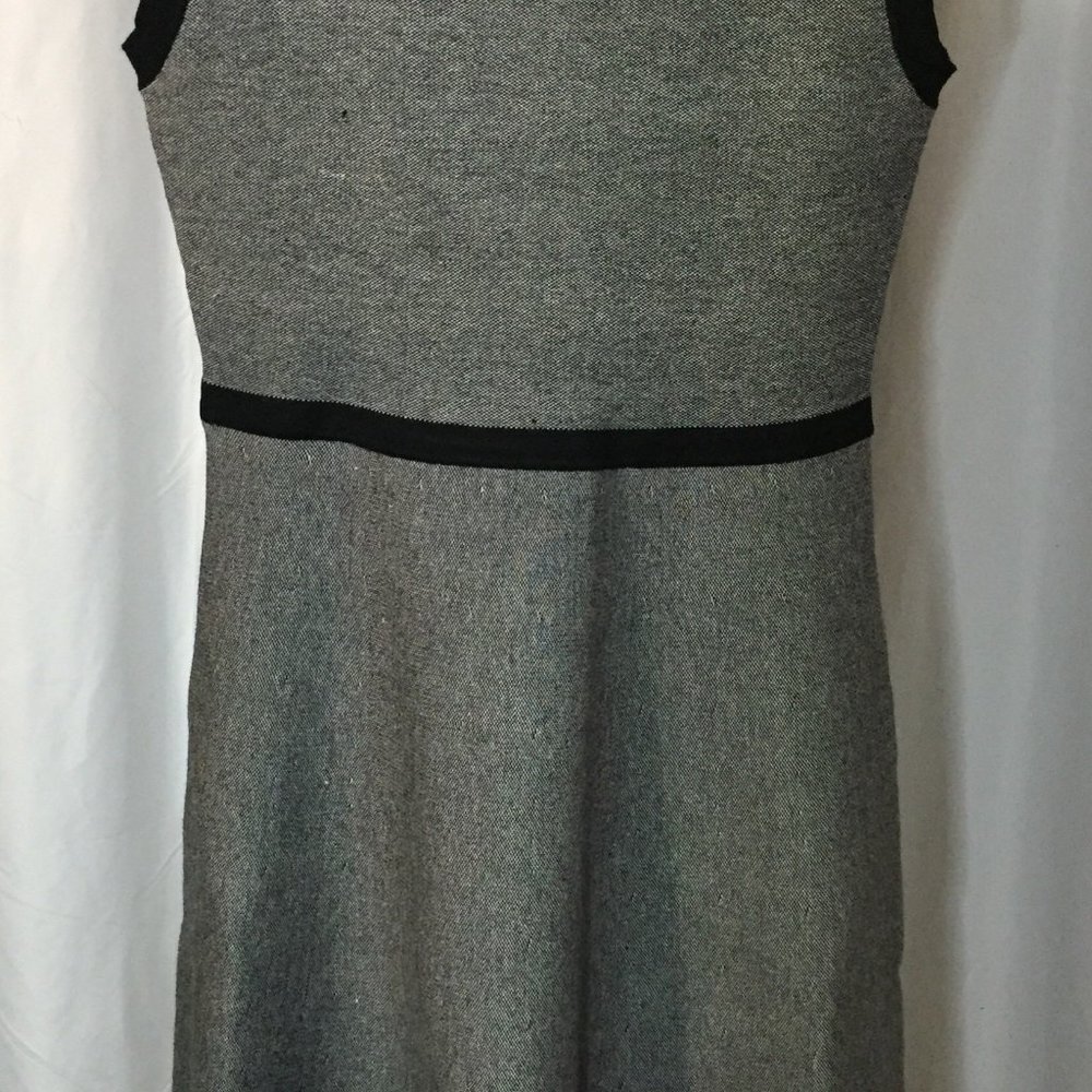 TTAHARI Grey Knit Dress with Black Detailing S/P